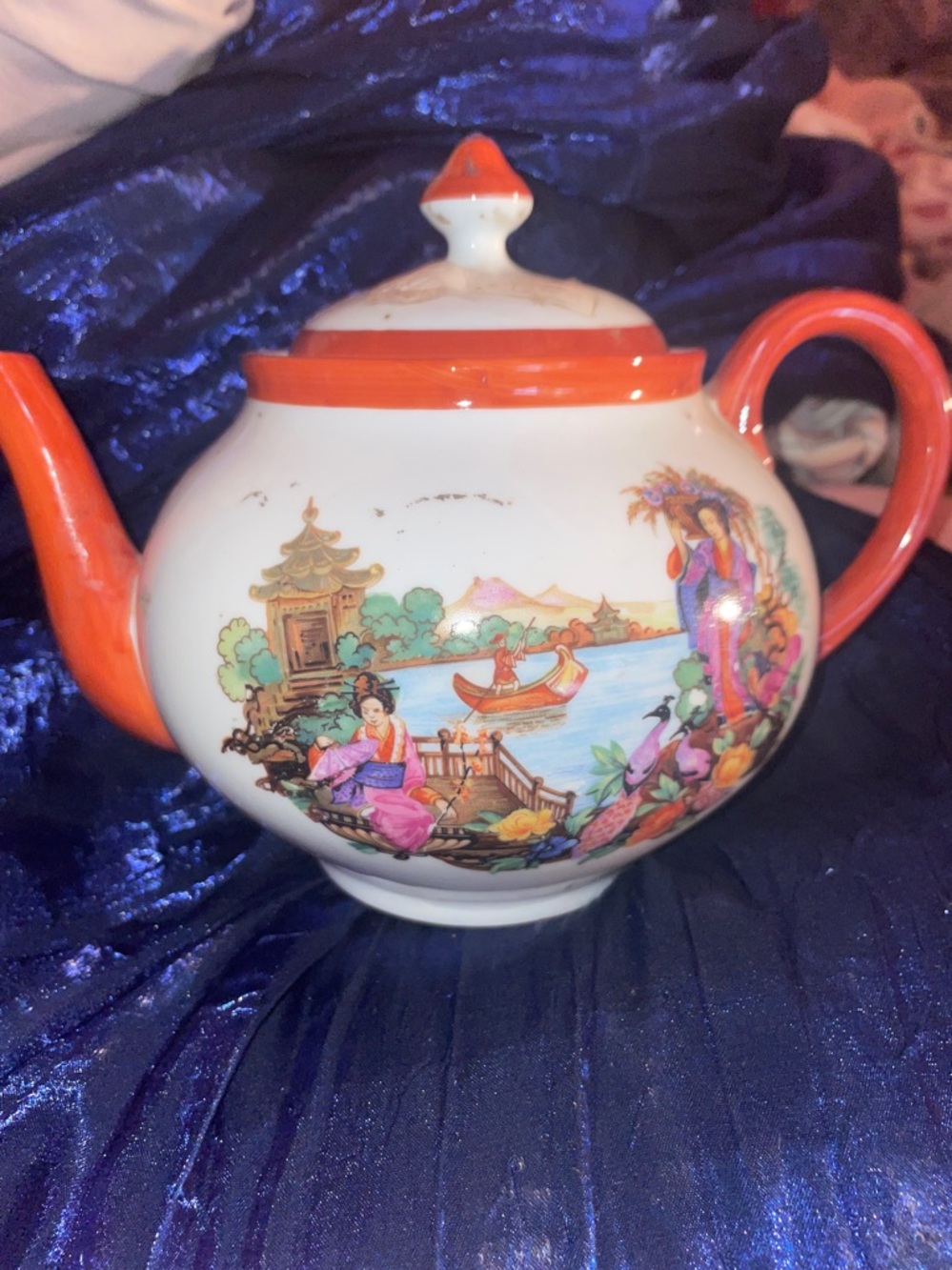Hand-Painted Asian Scenic Ceramic Teapot - White and Brown